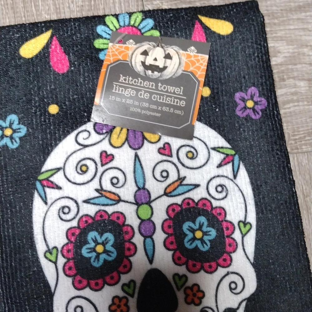 NWT Sugar Skull Travel Mug and 2 Towels Set - Picture 15 of 15